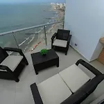 Apartamento Lujoso Frente Al Mar