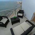 Apartamento lujoso frente al mar